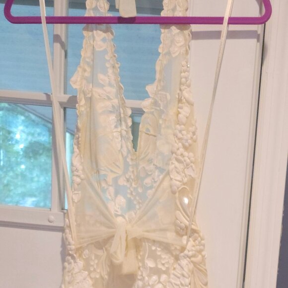 Ema Savahl - Picture 12 of 16